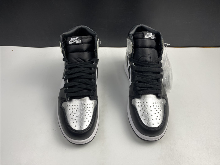 Jordan 1 Retro High Silver Toe CD0461-001