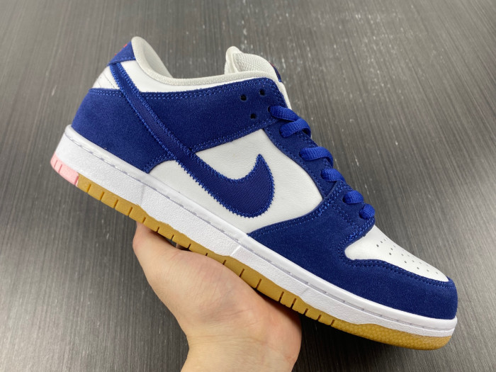 Nike SB Dunk Low Los Angeles Dodgers  DO9395-400