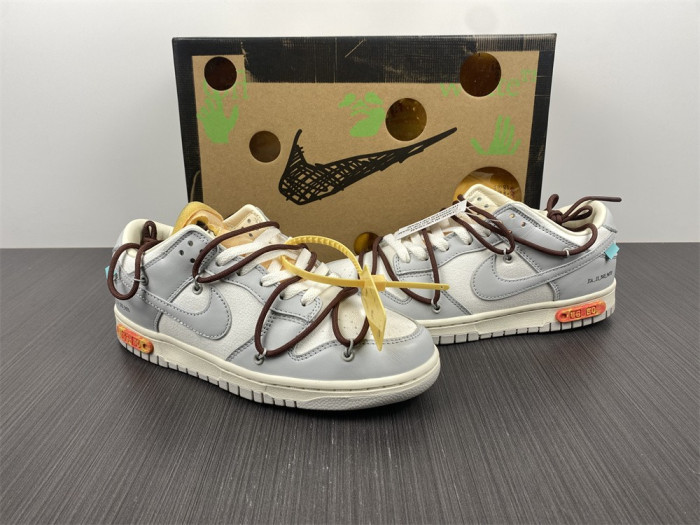 NIKE DUNK LOW OFF-WHITE