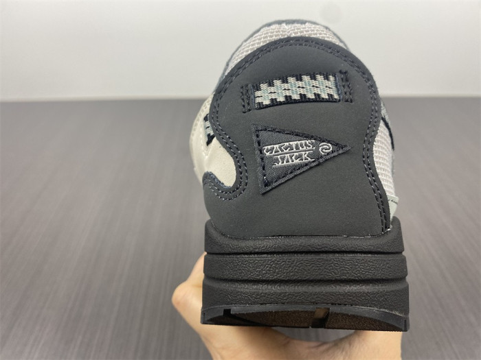 Travis Scott x Nike Air Max 1 Dusty Sage DO9392-001