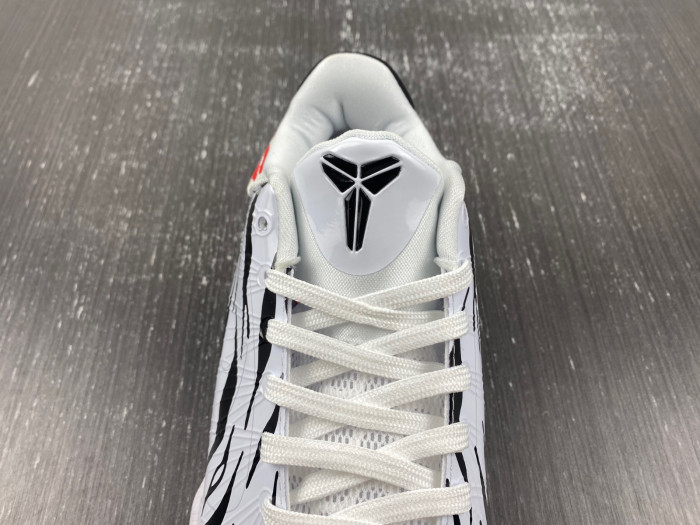NIKE KOBE v 5 protro DB4796-004