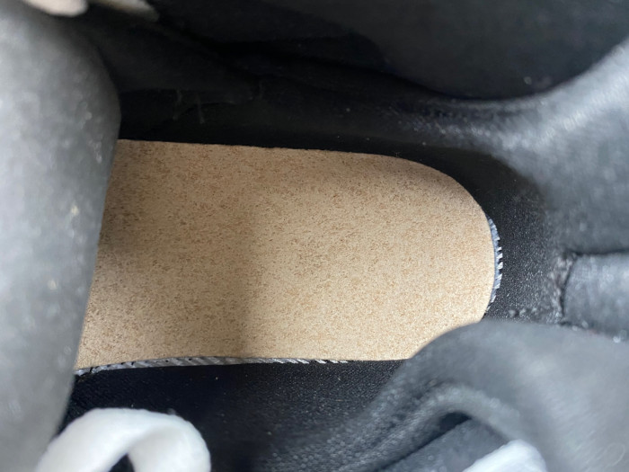 AIR JORDAN 8 RETRO