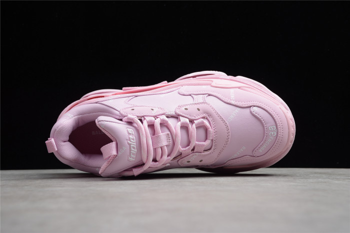 Ba*len*cia*ga wmns triple s sneaker