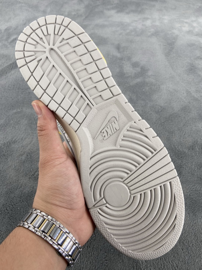 Off-White x Dunk Low